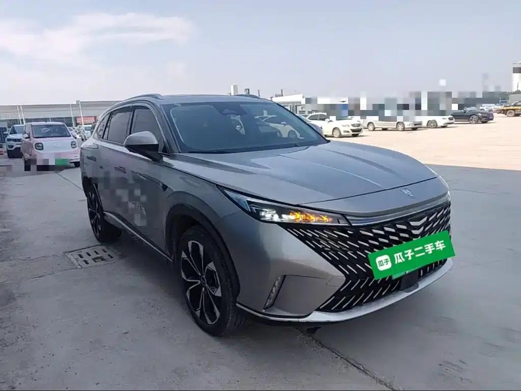 Roewe RX5 New Energy 2023 eRX5 Super Hybrid Premium Edition — миниатюра 4