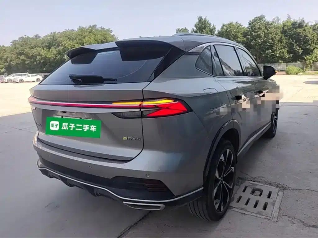Roewe RX5 New Energy 2023 eRX5 Super Hybrid Premium Edition — миниатюра 7