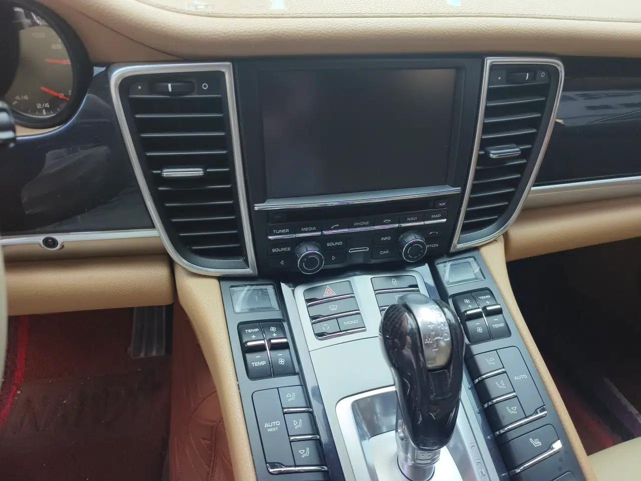 Porsche Panamera 2010 Panamera 3.6L — миниатюра 13