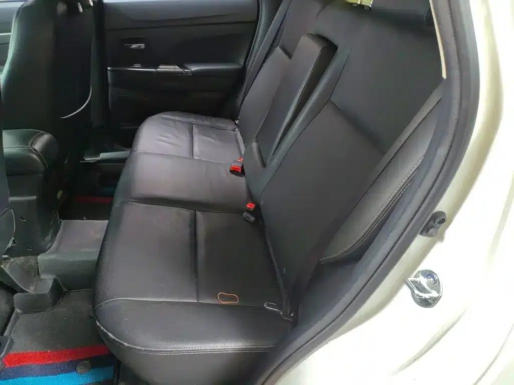 2018 ASX 2.0L CVT 2WD Premium Edition — миниатюра 15