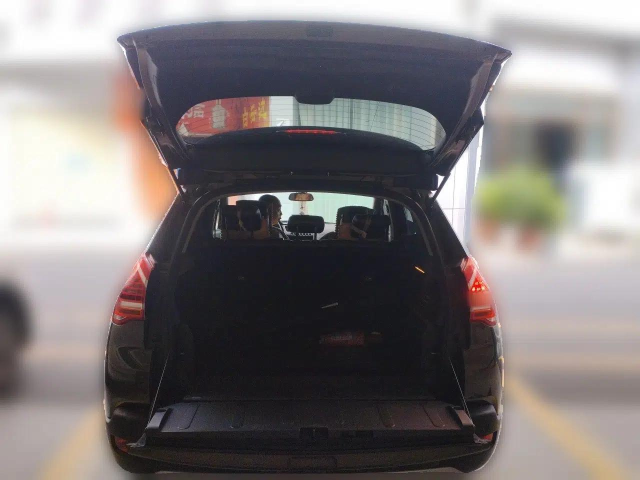 Peugeot 3008 2013 1.6THP Automatic Prestige Edition — миниатюра 19