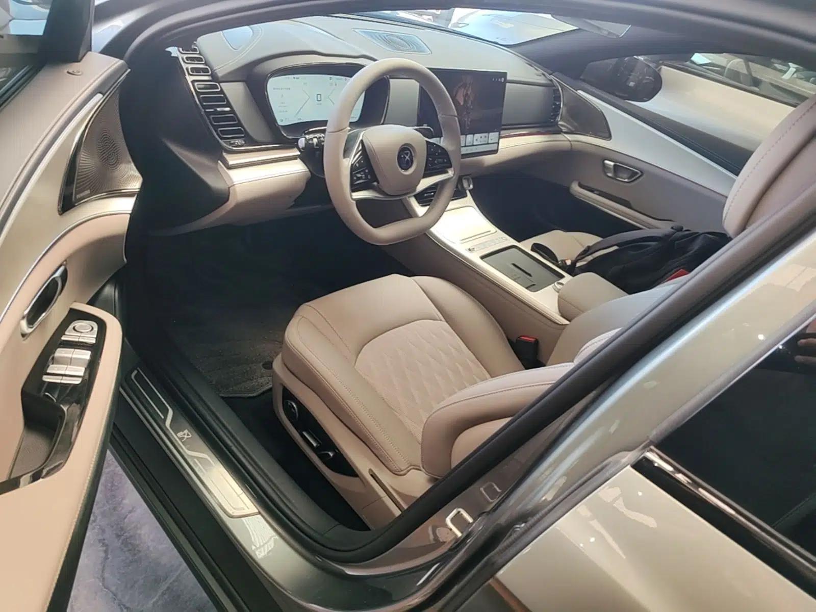 BYD Han 2025 Model EV Intelligent Driving Edition 635KM Flagship — миниатюра 23
