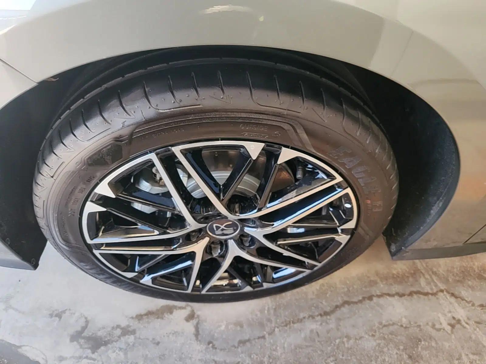 BYD Han 2025 Model EV Intelligent Driving Edition 635KM Flagship — миниатюра 10