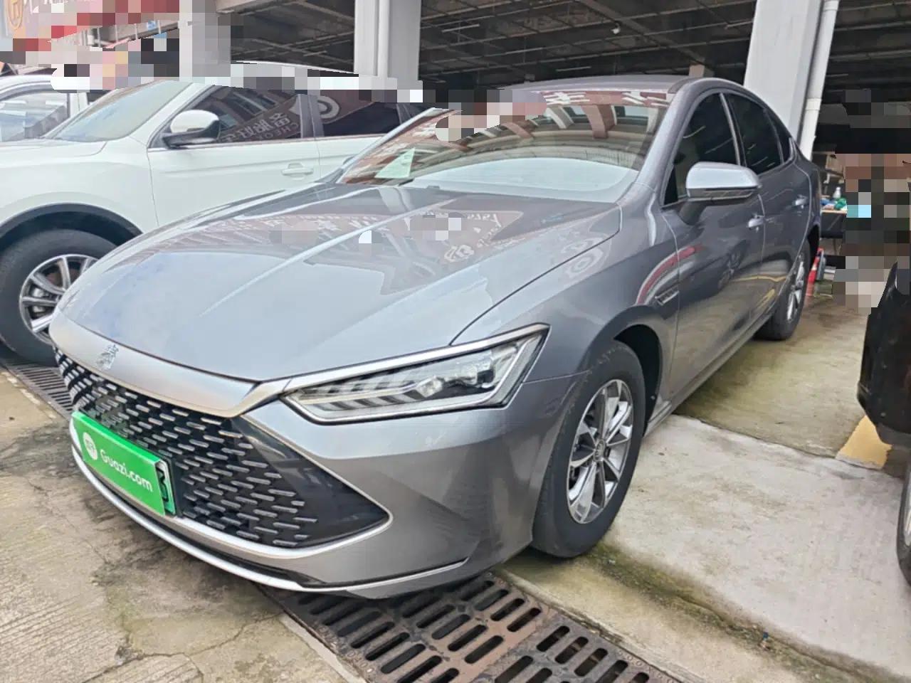 BYD Qin PLUS 2024 HONOR Edition DM-i 55KM Leading Model — миниатюра 1