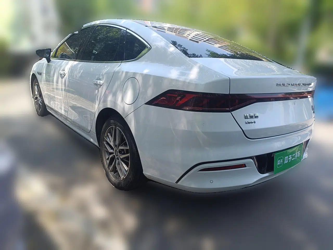 BYD Qin PLUS 2021 DM-i 55KM Flagship Model — миниатюра 4