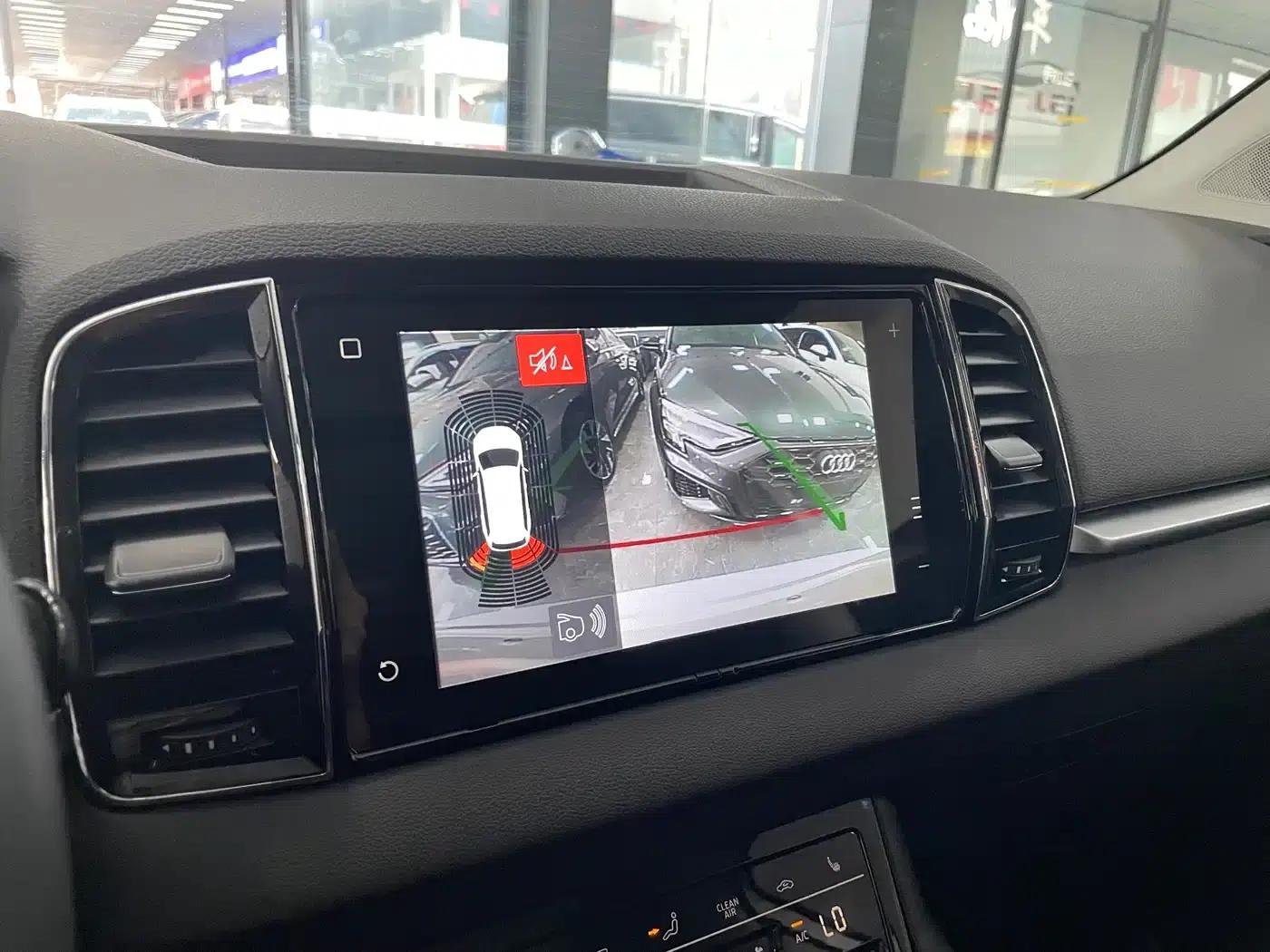 Karoq 2022 TSI280 Premium Edition — миниатюра 13