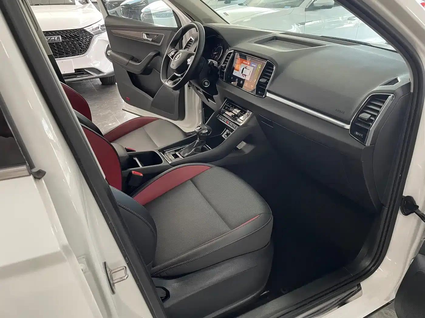 Karoq 2022 TSI280 Premium Edition — миниатюра 7
