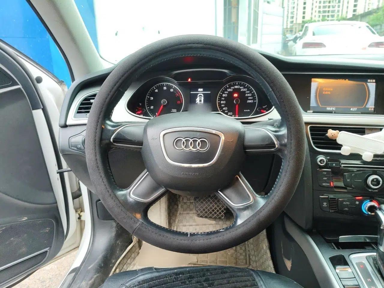 Audi A4L 2013 30 TFSI Automatic Comfort Model — миниатюра 10