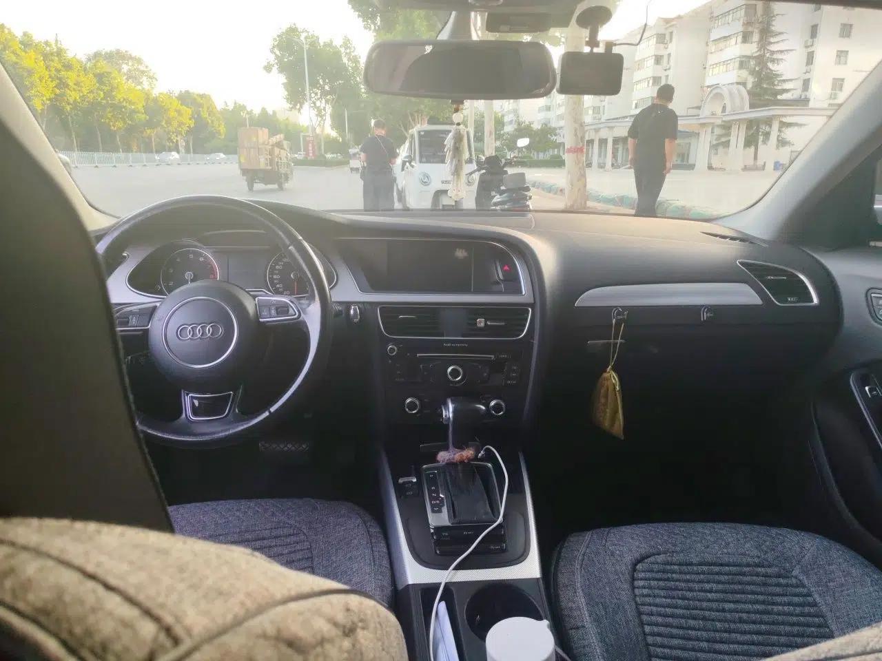 Audi A4L 2015 35 TFSI Automatic Standard Model — миниатюра 9