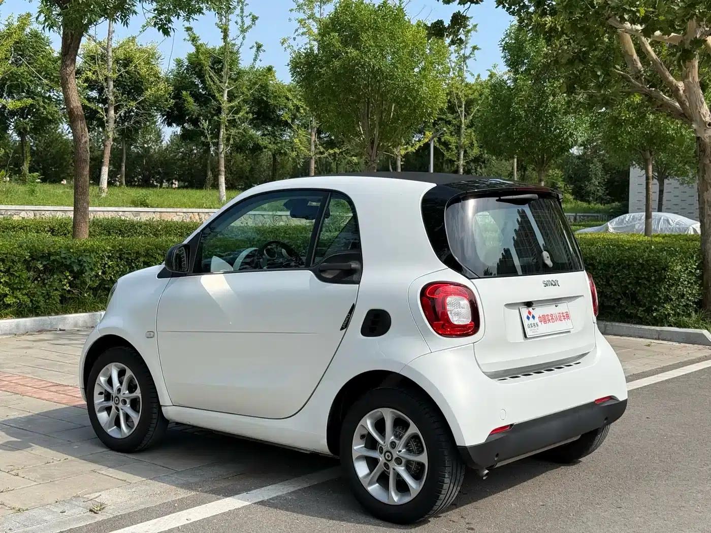 2018 Smart Fortwo 1.0L 52kW Hardtop Dynamic Edition (National V Emission Standard) — миниатюра 18