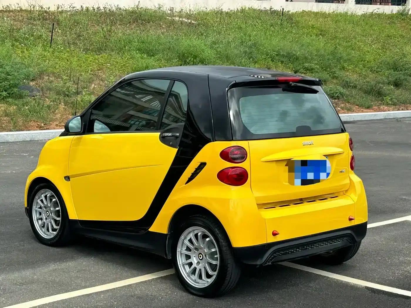 2012 Smart Fortwo 1.0 MHD Hardtop Standard Edition — миниатюра 7