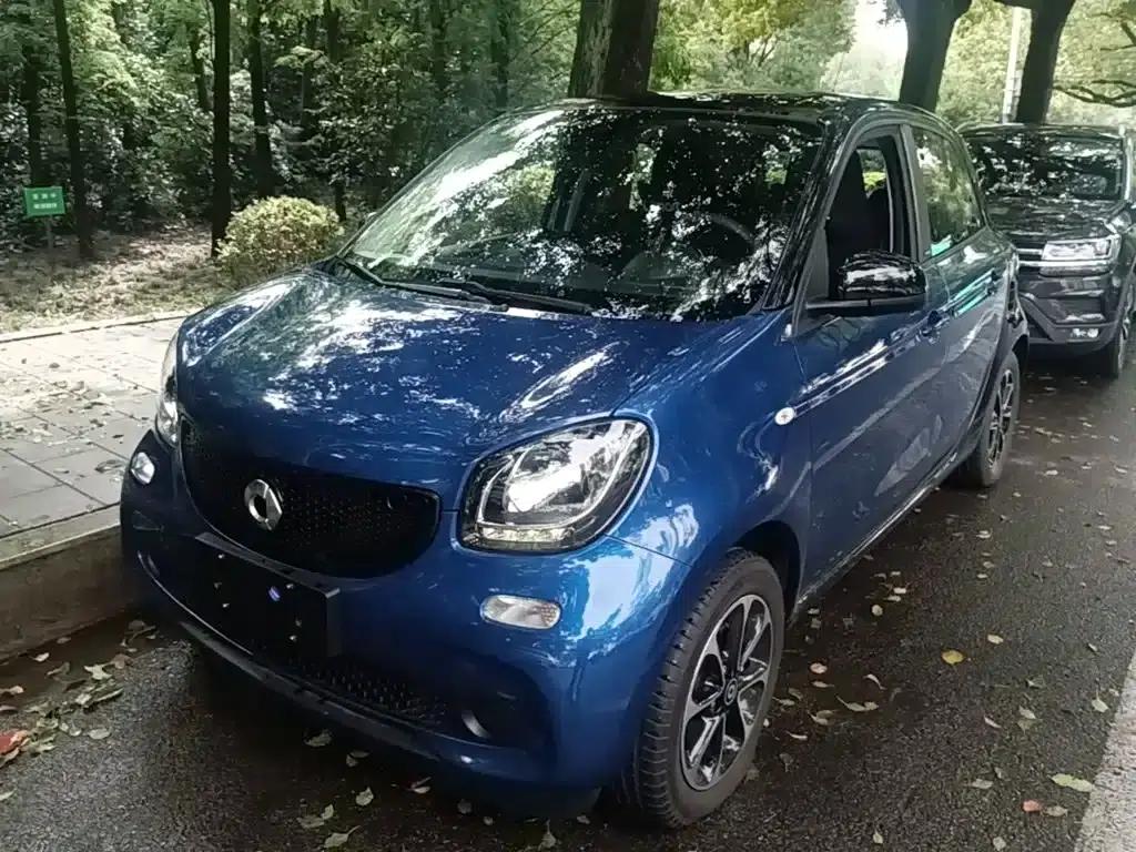 2016 Smart Forfour 1.0L 52kW Passion Edition — миниатюра 1