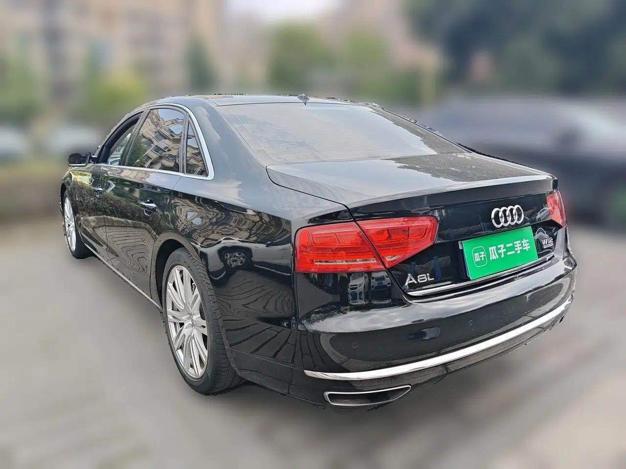 Audi A8 2011 A8L 3.0 TFSI quattro Luxury Edition (213kW) — миниатюра 4