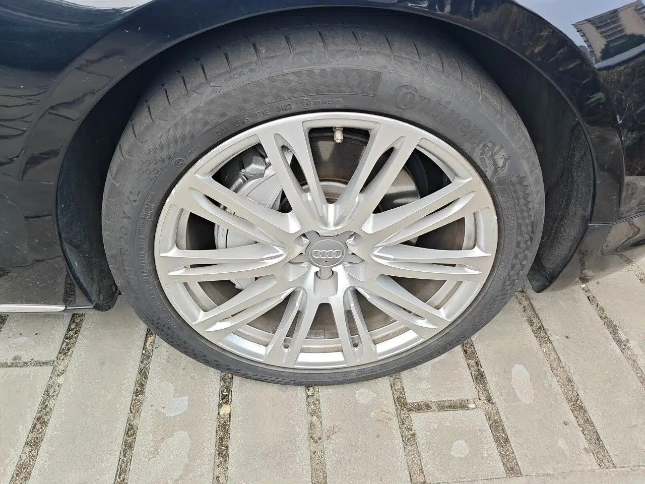 Audi A8 2011 A8L 3.0 TFSI quattro Luxury Edition (213kW) — миниатюра 8