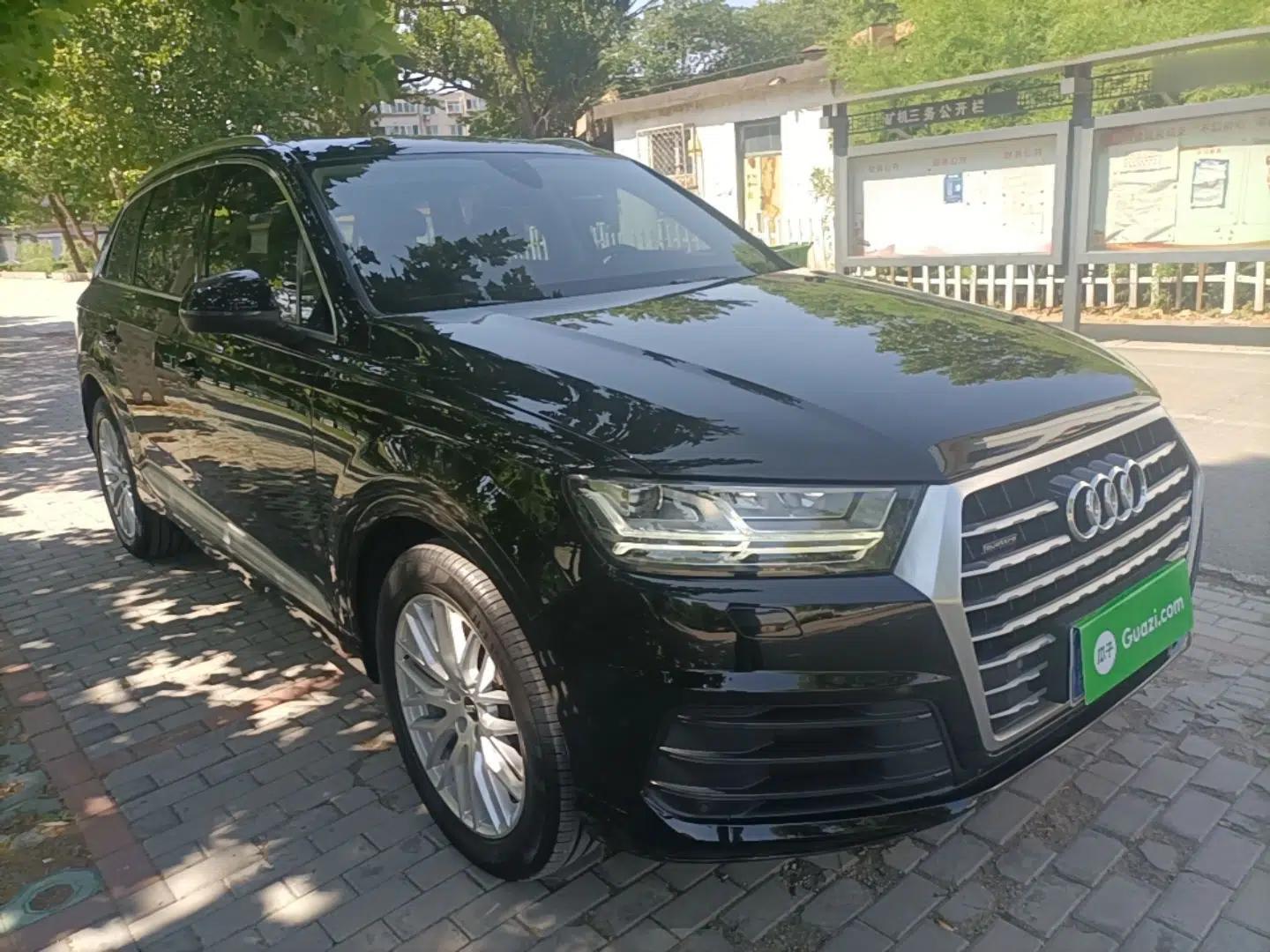 Audi Q7 2018 45 TFSI Technology Edition — миниатюра 3