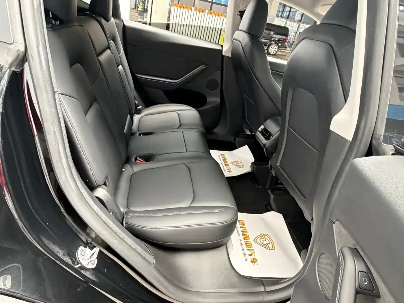 Model Y 2022 Rear-Wheel Drive — миниатюра 11