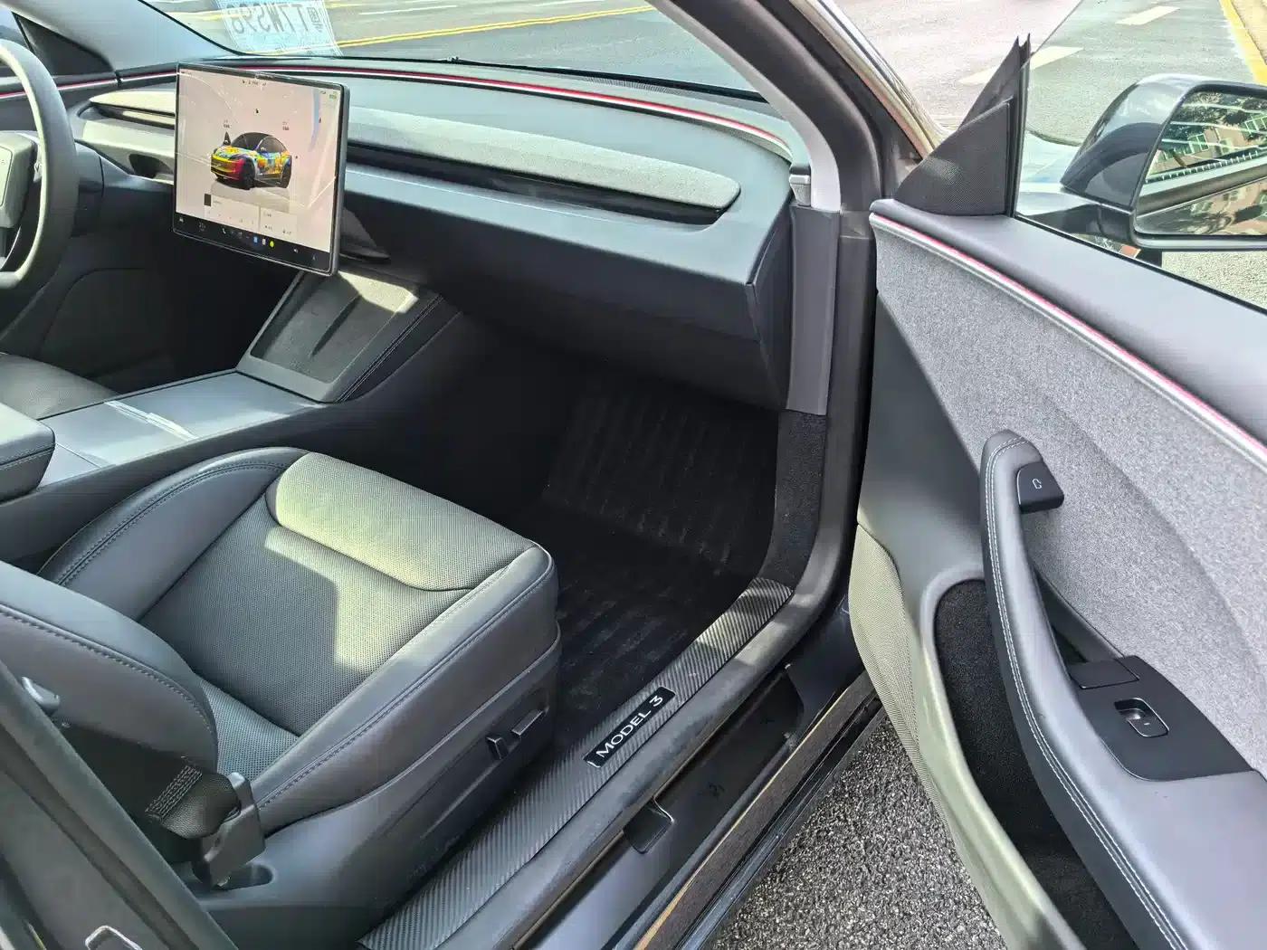 Model 3 2023 Rear-Wheel Drive — миниатюра 9