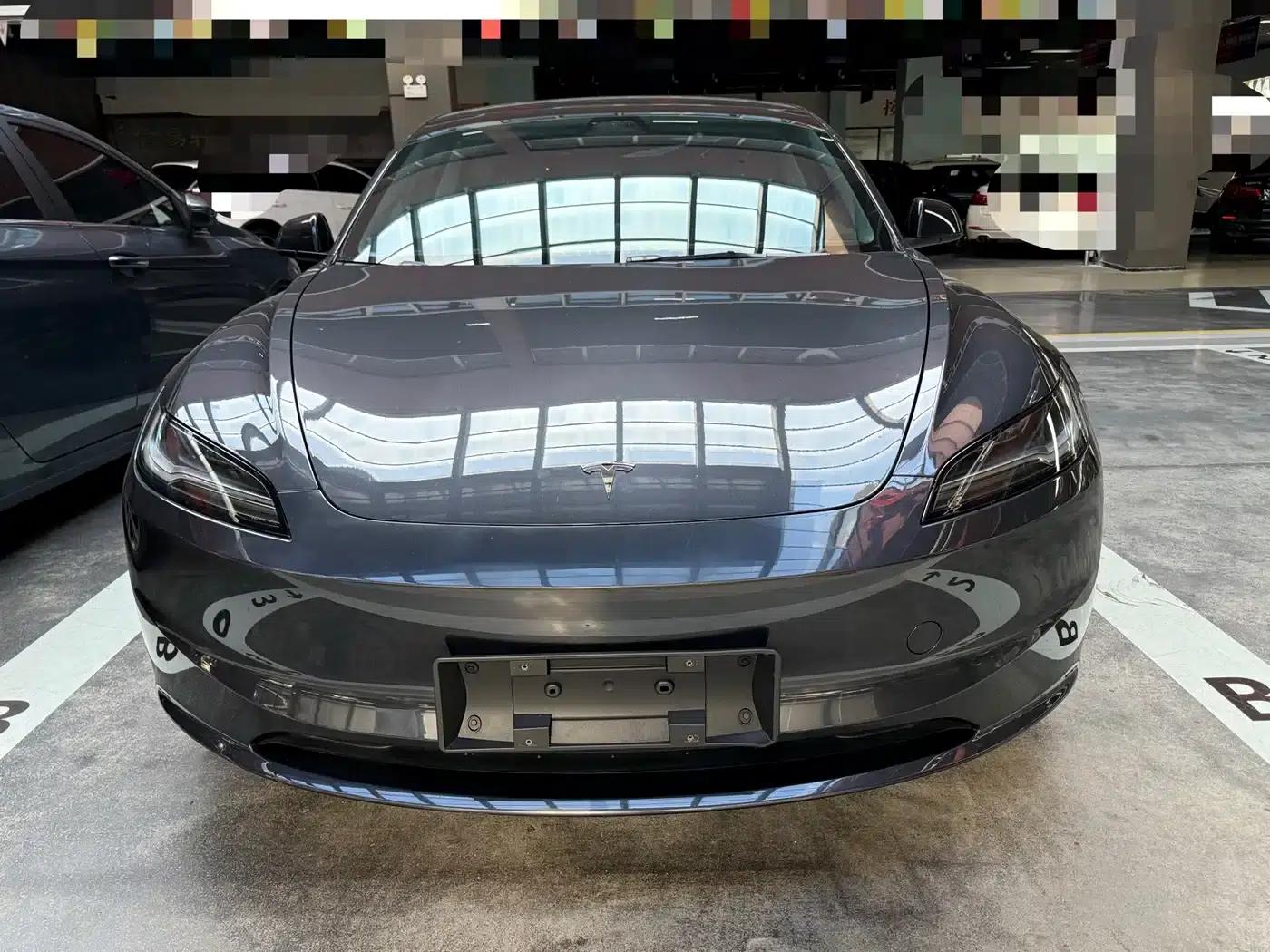 Model 3 2023 Rear-Wheel Drive — миниатюра 3