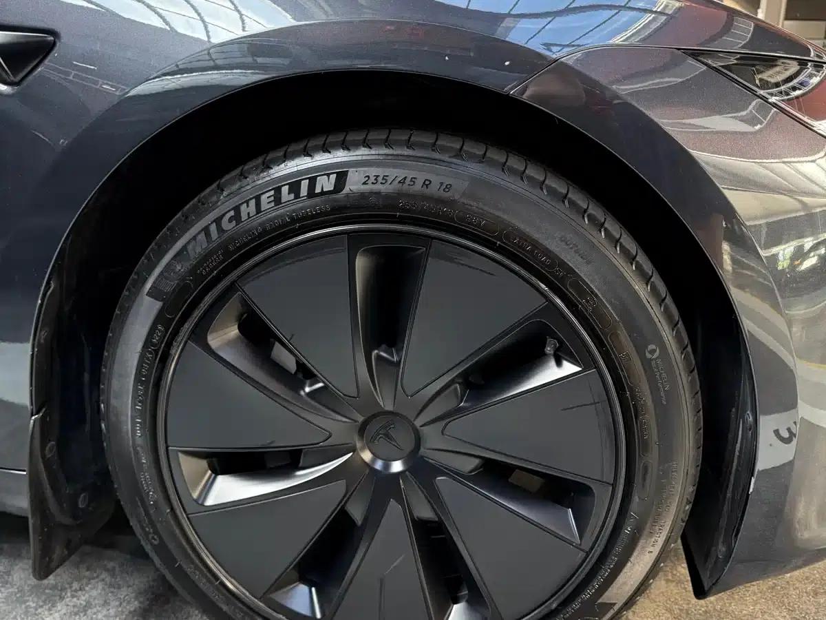 Model 3 2023 Rear-Wheel Drive — миниатюра 8