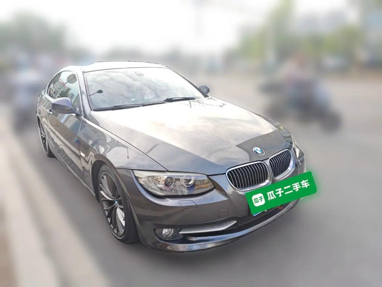 BMW 3 Series 2011 320i Coupe — миниатюра 3