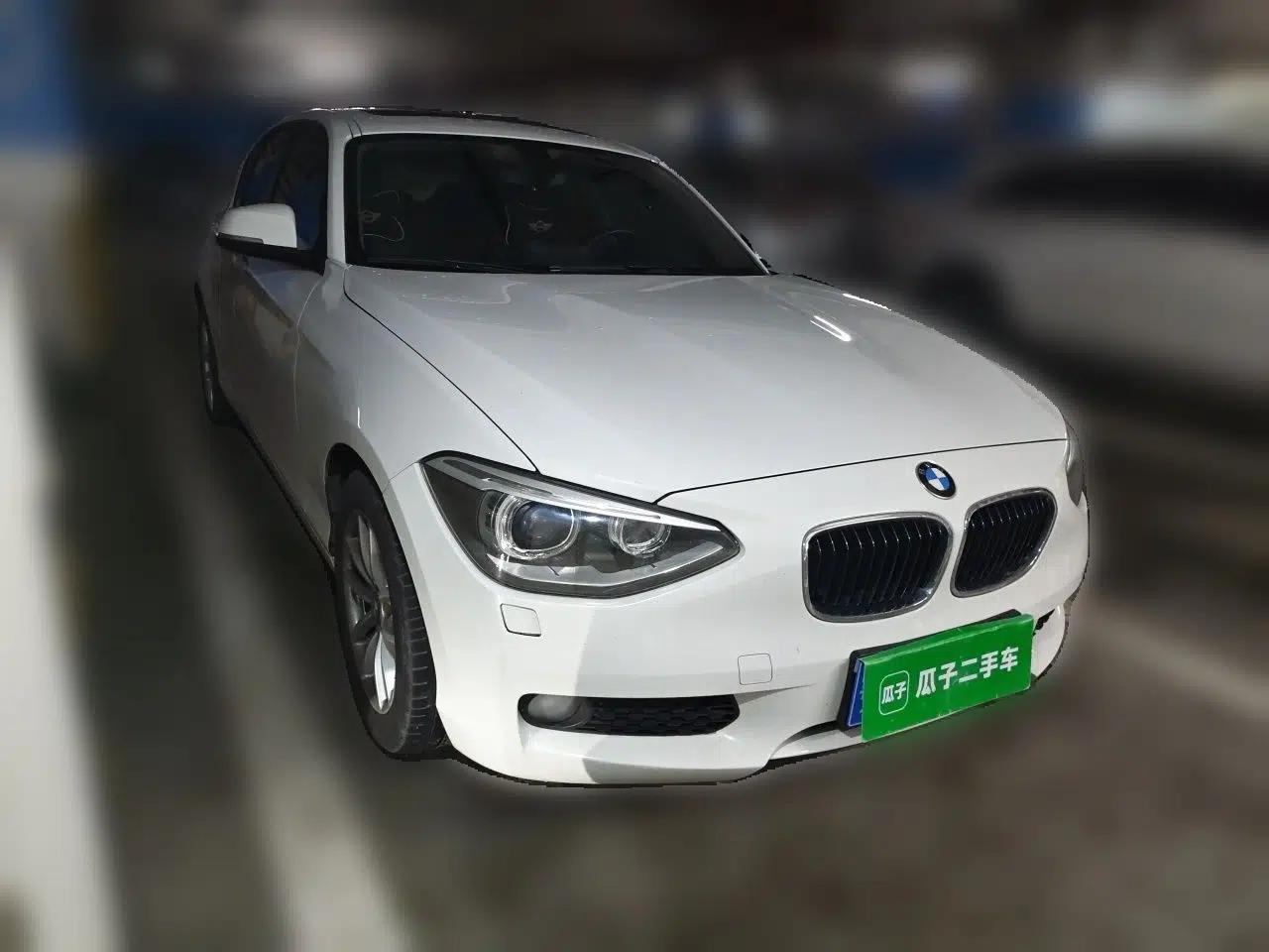 BMW 1 Series 2013 Facelifted 118i Leading Edition — миниатюра 3