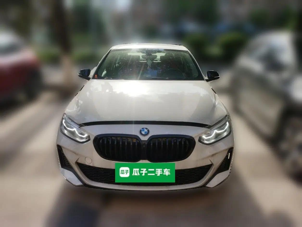 BMW 1 Series 2021 120i M Sport Night Edition — миниатюра 2
