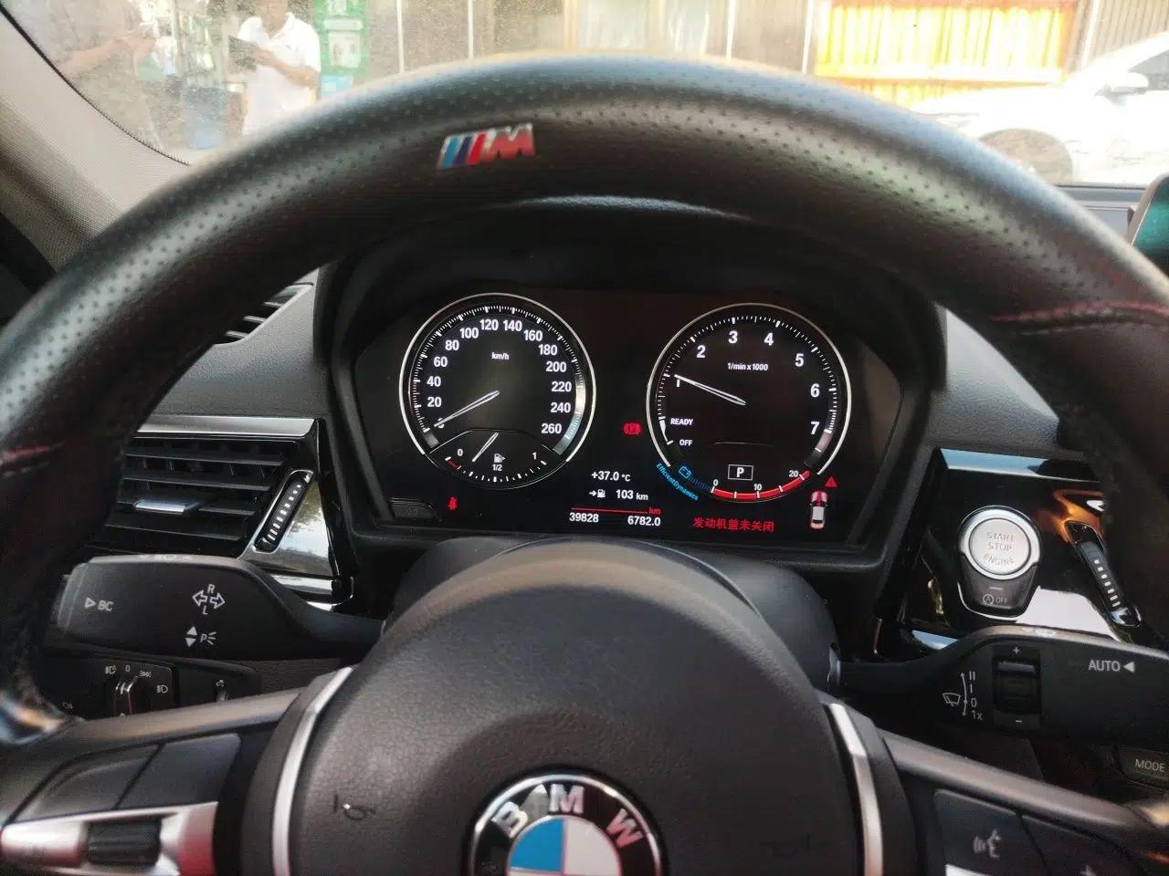 BMW 1 Series 2021 120i M Sport Night Edition — миниатюра 11