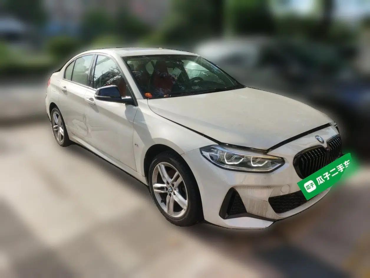 BMW 1 Series 2021 120i M Sport Night Edition — миниатюра 3