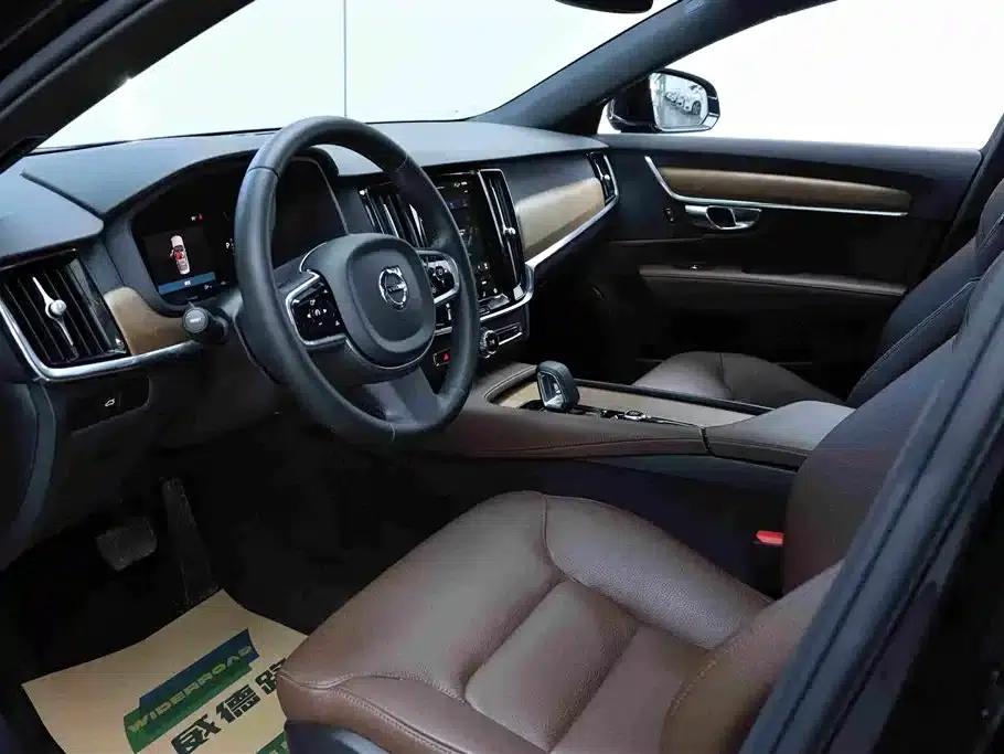2024 Volvo S90 B5 Smart Luxury Edition — миниатюра 13