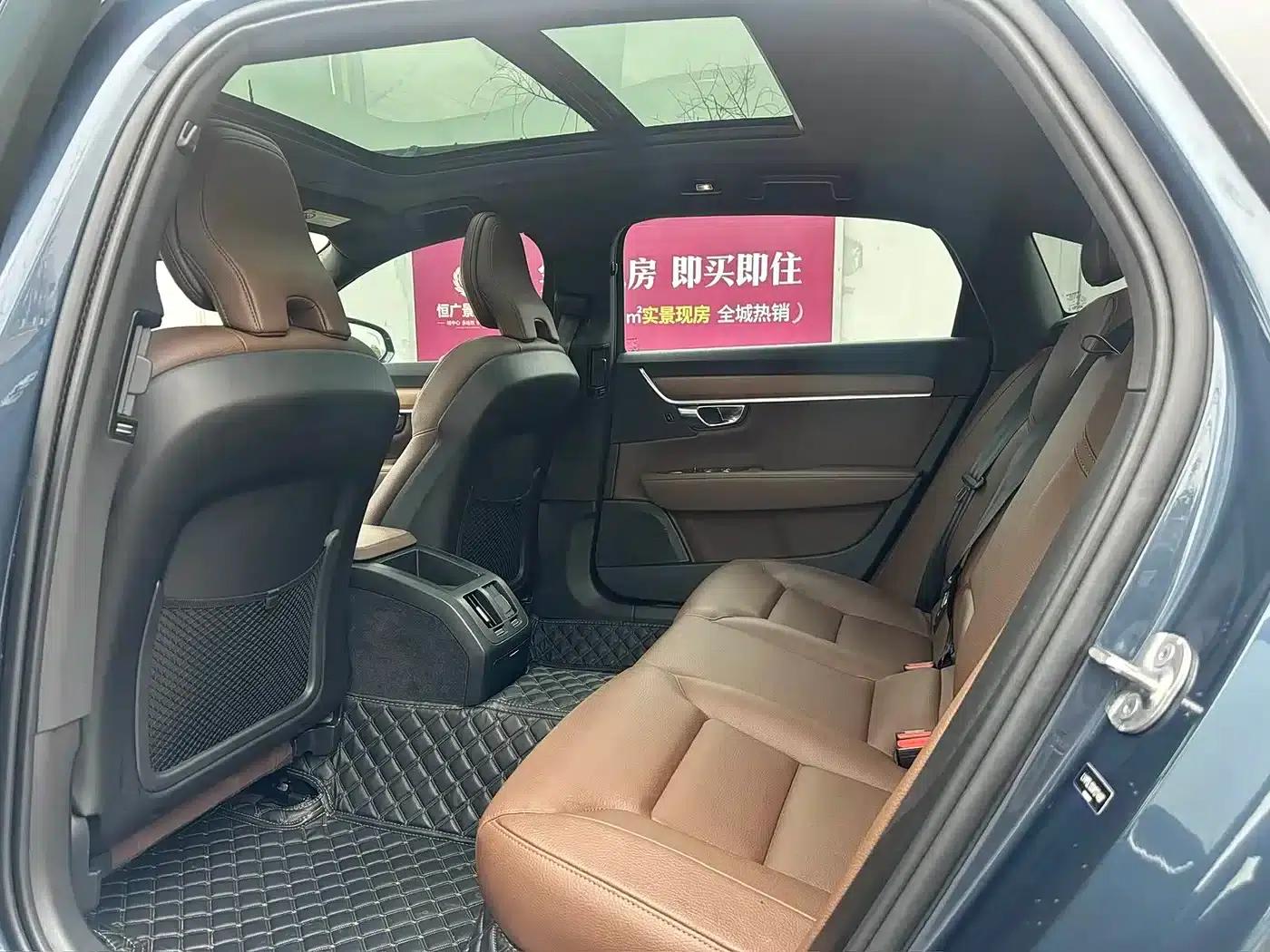 2023 Volvo S90 B5 Smart Luxury Edition — миниатюра 5