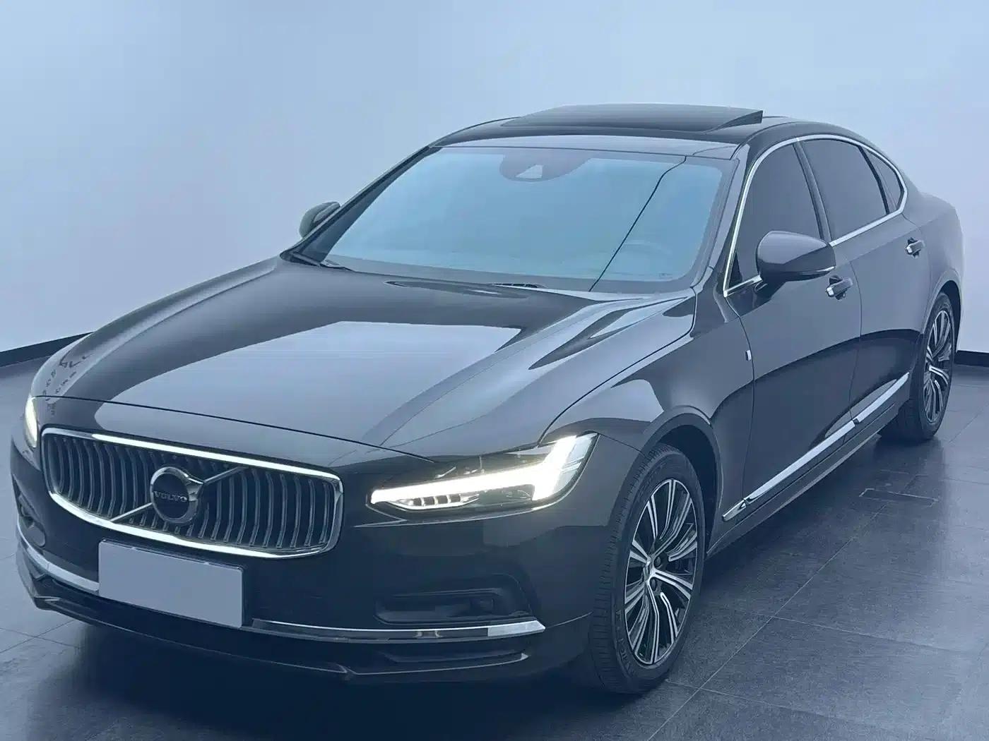 2021 Volvo S90 B5 Inscription Luxury Edition — миниатюра 1