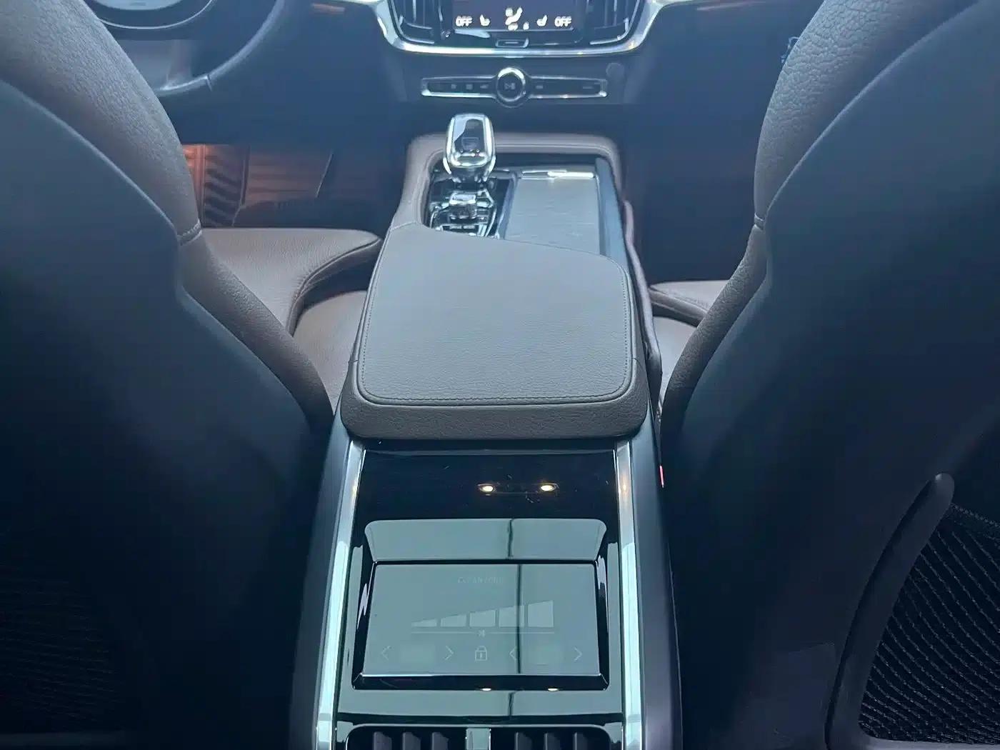 2021 Volvo S90 B5 Inscription Luxury Edition — миниатюра 8