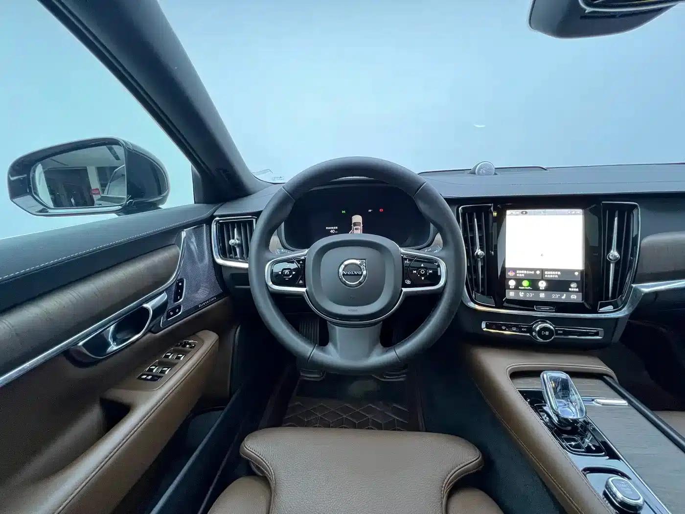 2024 Volvo S90 B5 Inscription Luxury Edition — миниатюра 17
