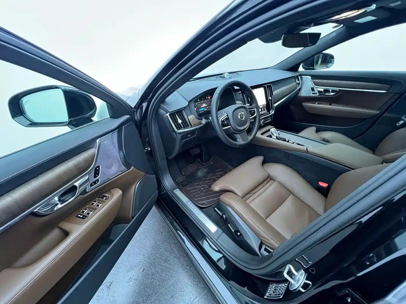 2024 Volvo S90 B5 Inscription Luxury Edition — миниатюра 6