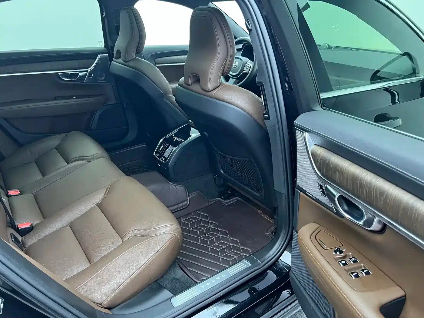 2024 Volvo S90 B5 Inscription Luxury Edition — миниатюра 8