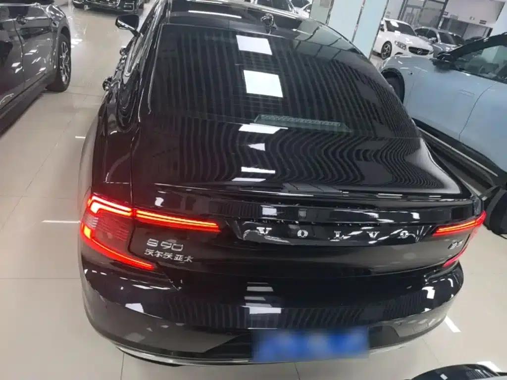 2021 Volvo S90 B5 Inscription Luxury Edition — миниатюра 6