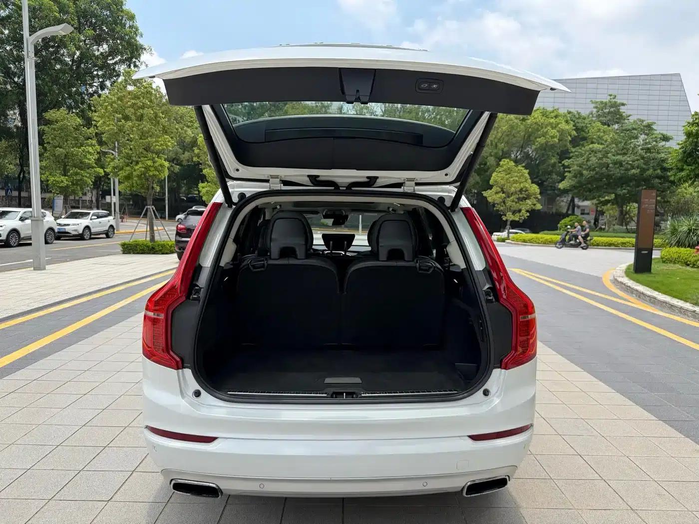 2015 Volvo XC90 T6 Smart Edition 7-seater — миниатюра 16