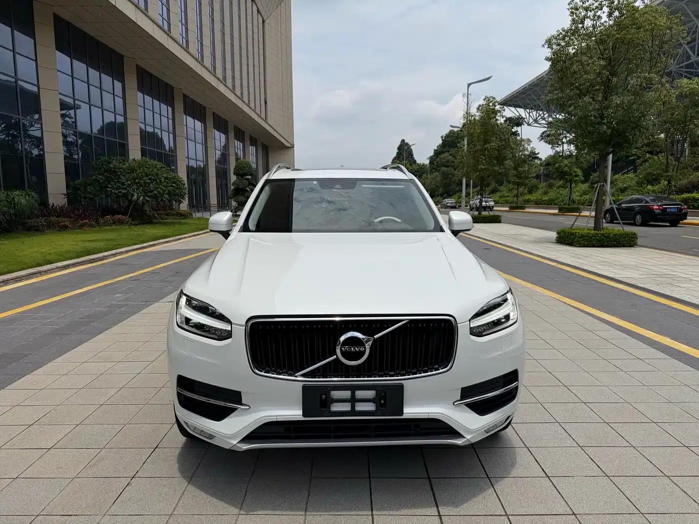2015 Volvo XC90 T6 Smart Edition 7-seater — миниатюра 3