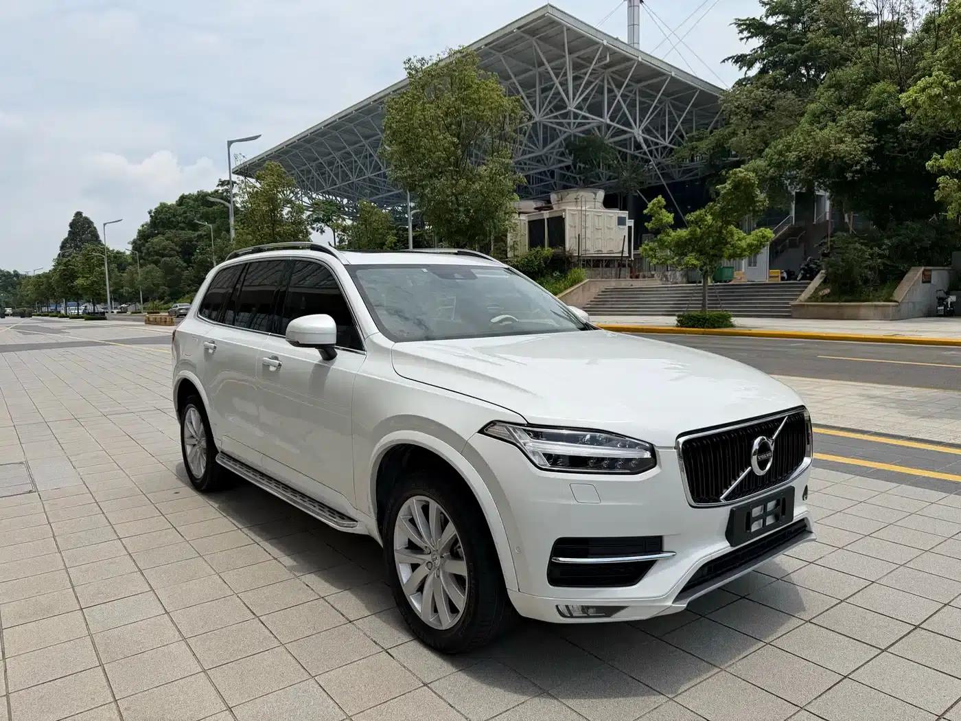 2015 Volvo XC90 T6 Smart Edition 7-seater — миниатюра 4