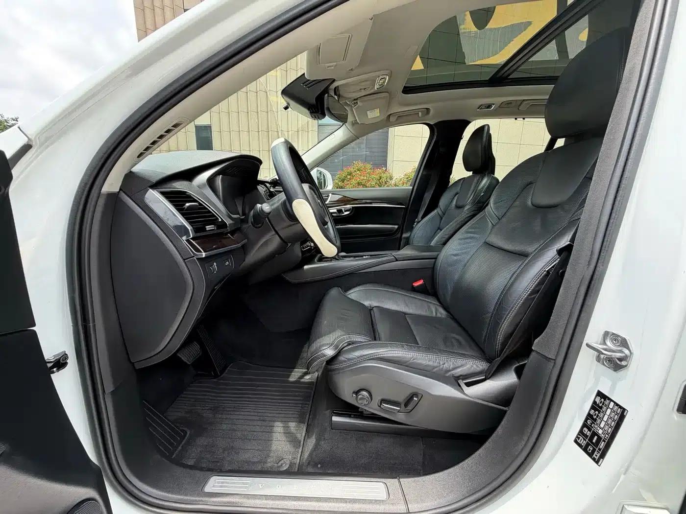2015 Volvo XC90 T6 Smart Edition 7-seater — миниатюра 10