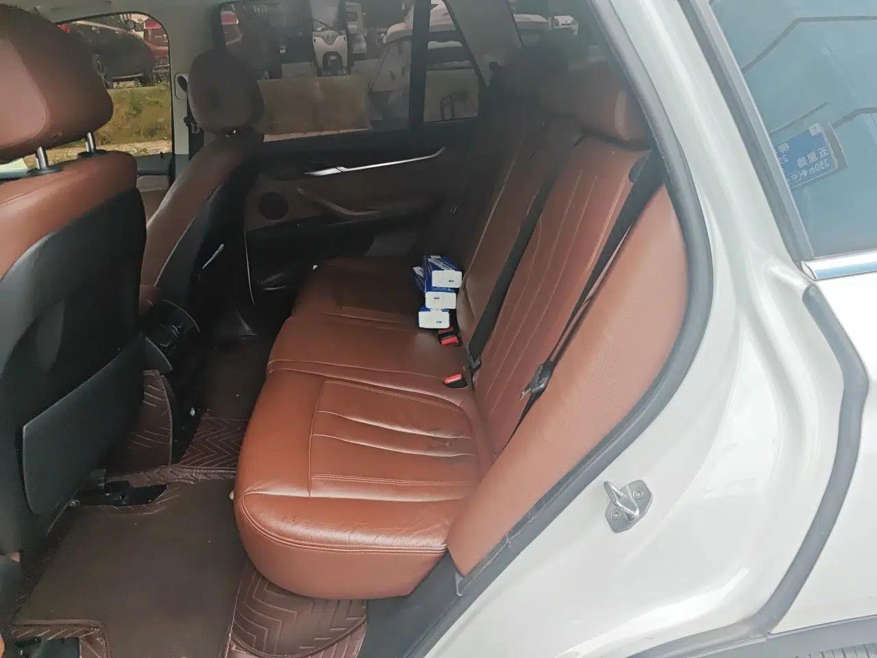 BMW X5 2015 xDrive28i — миниатюра 17