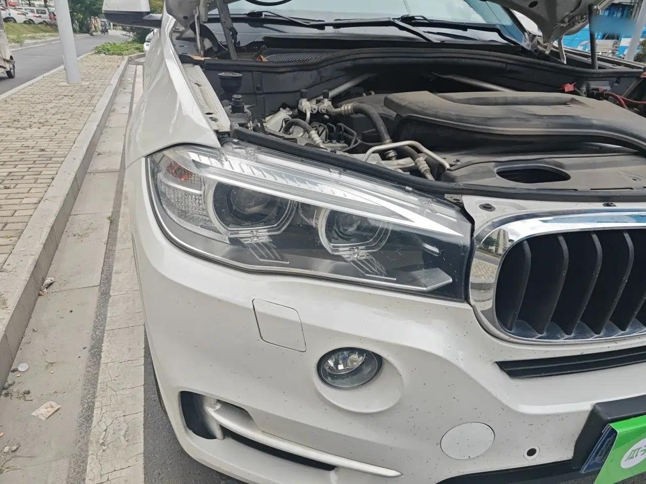 BMW X5 2015 xDrive28i — миниатюра 7
