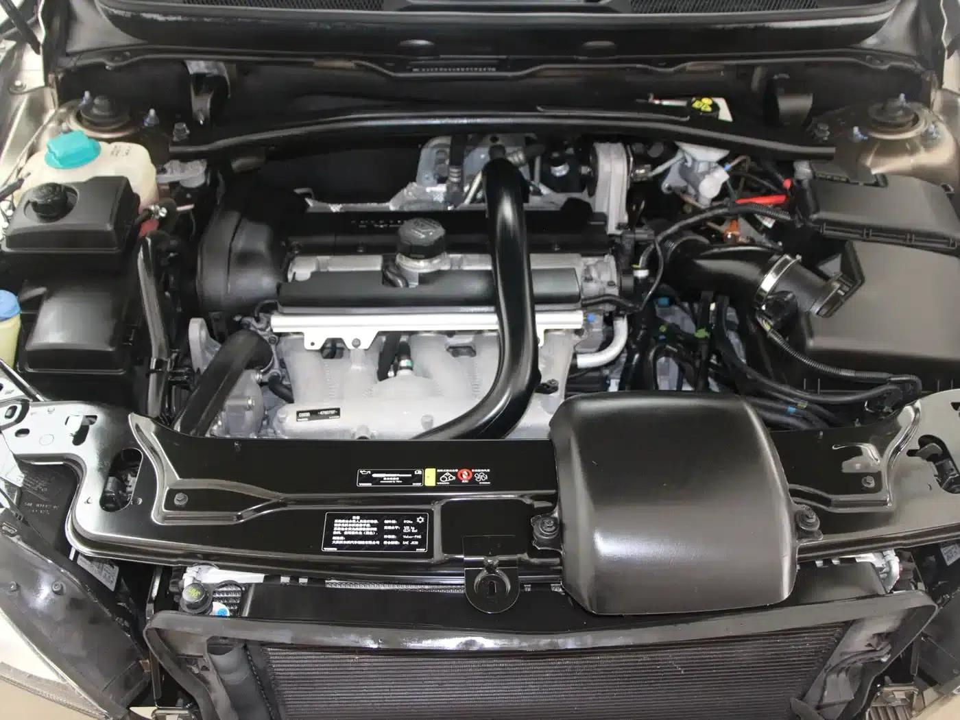 2014 XC Classic T5 Luxury Edition — миниатюра 15