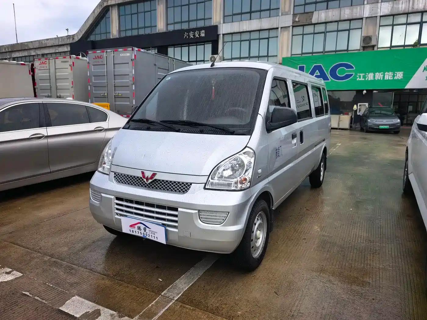 Wuling Rongguang 2021 1.5L Extended Standard Air Conditioning Version L3C — миниатюра 1