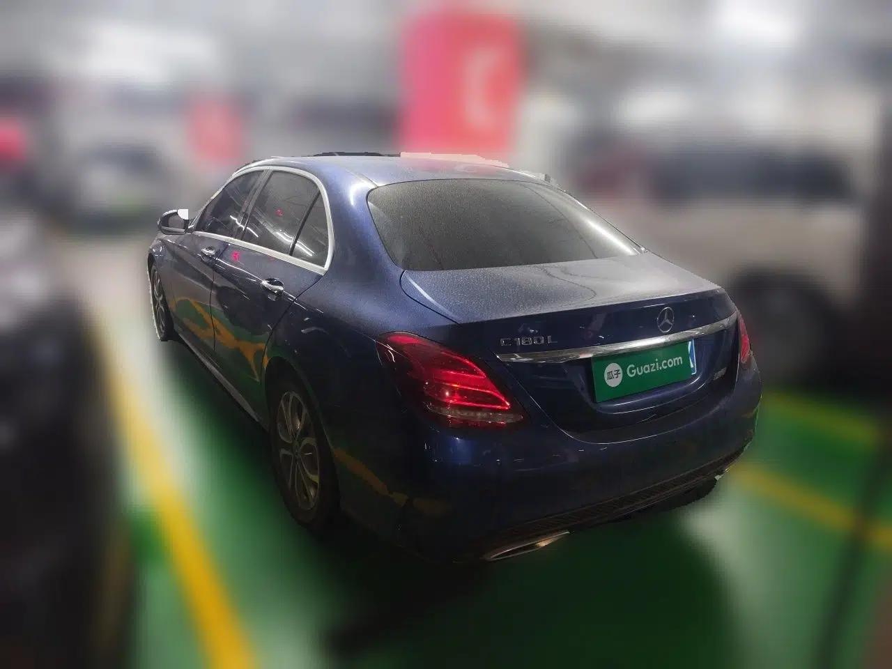 Mercedes-Benz C-Class 2018 C 180 L Fashion Edition Sport Version — миниатюра 4