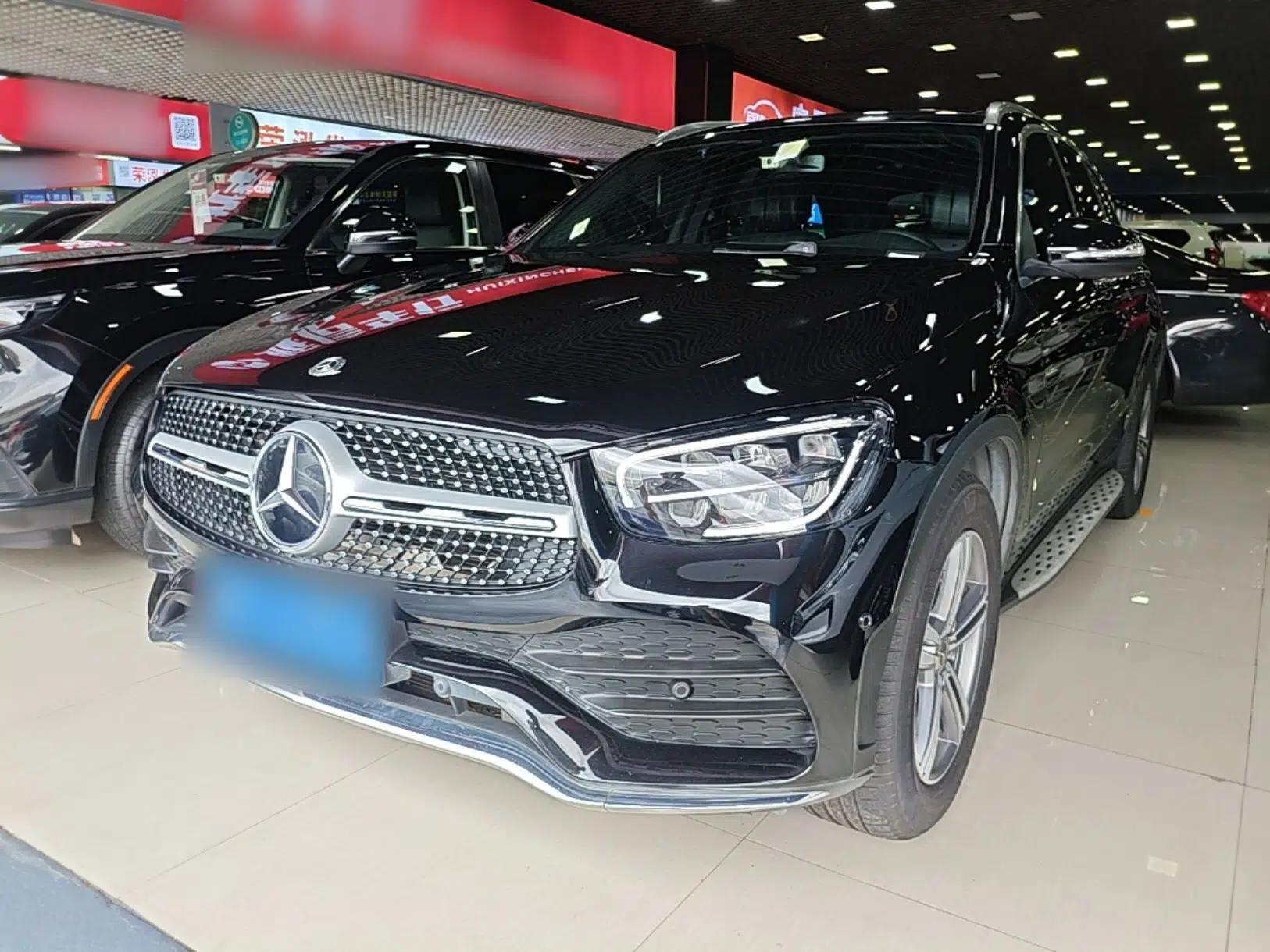 Mercedes-Benz GLC 2020 GLC 260 L 4MATIC Luxury Model — миниатюра 1