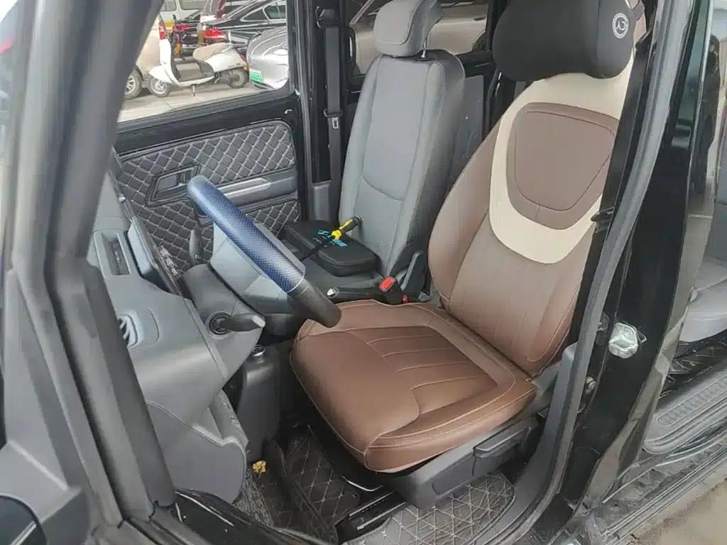 Wuling Sunshine New Energy 2025 Model, 201km/h Comfort Edition — миниатюра 15