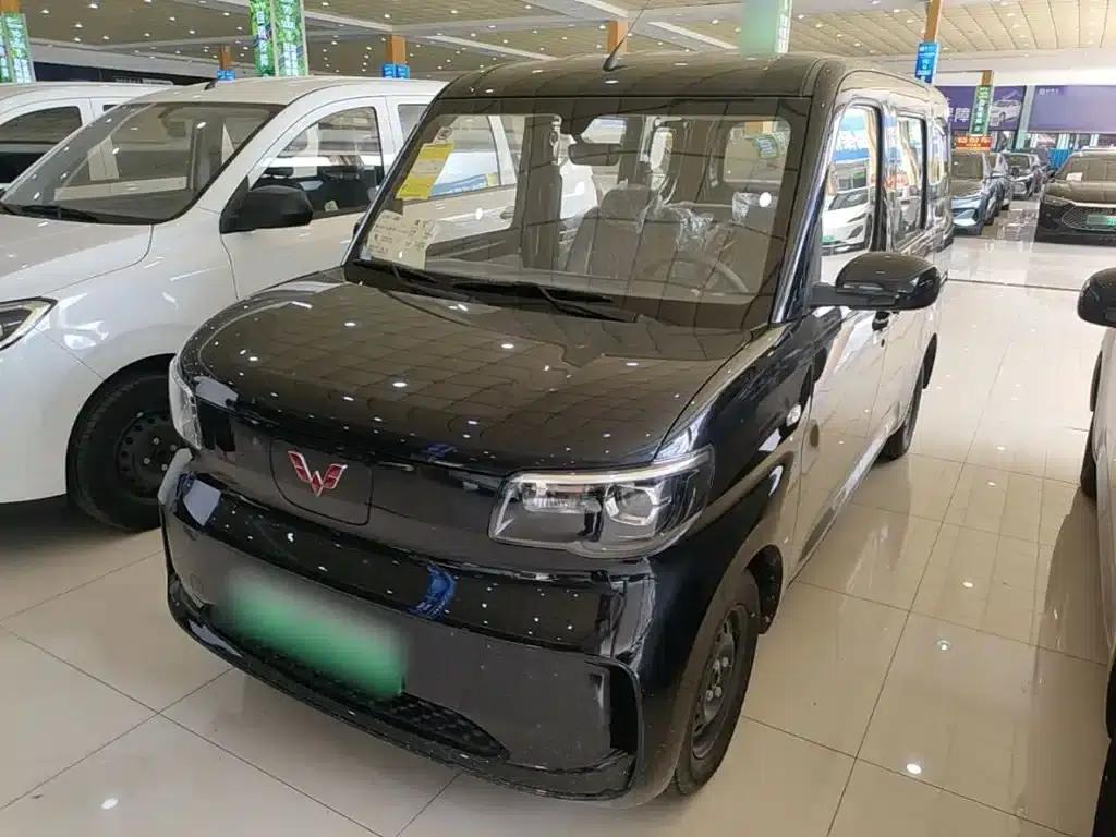 Wuling Sunshine New Energy 2025 Model 201km Standard Edition — миниатюра 1