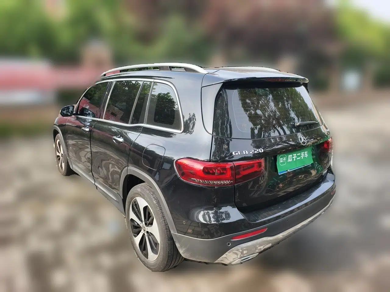 Mercedes-Benz GLB 2023 GLB 220 Fashion Model — миниатюра 4
