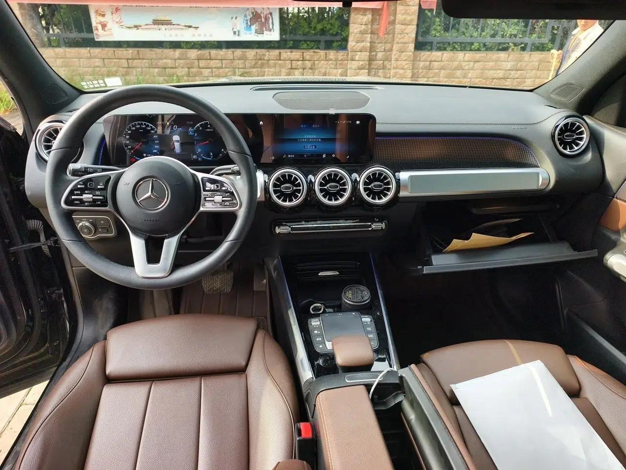Mercedes-Benz GLB 2023 GLB 220 Fashion Model — миниатюра 9